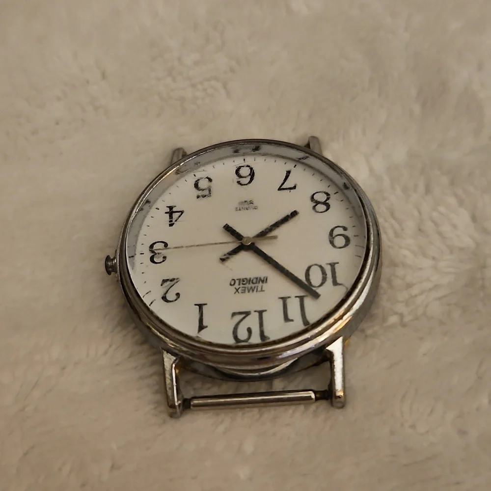 3/$30 Vintage Timex Indiglo Analog Watch